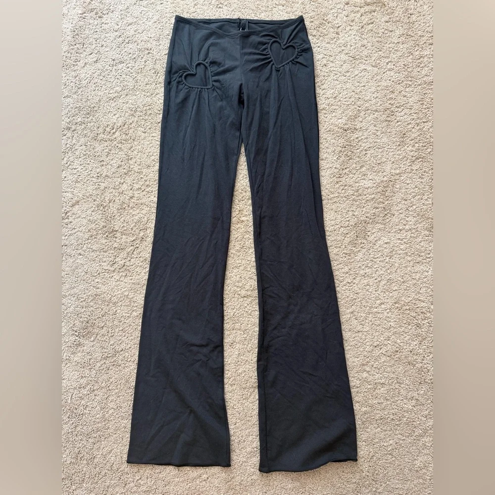 SKIMS Heart Cutout Women's Pants - Picture 2 of 6